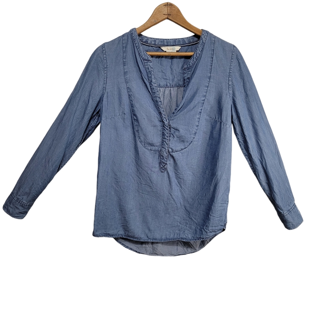 Boden Blue Chambray V-neck Blouse Size 4 Flawed Old Money Coastal Boho Cottage